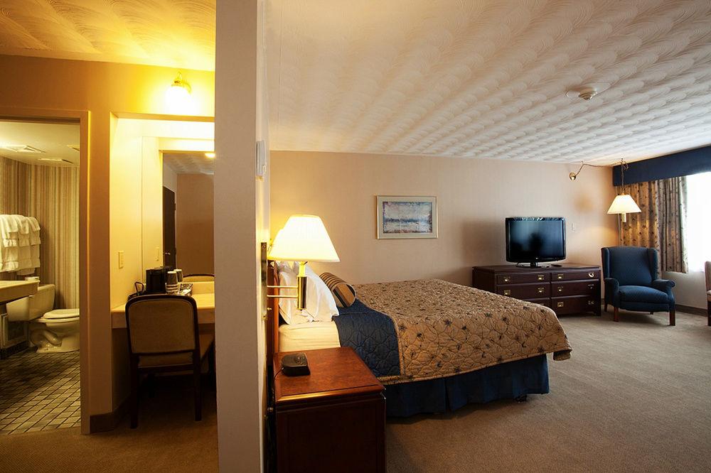 The Fredericton Inn Luaran gambar