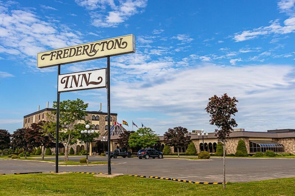 The Fredericton Inn Luaran gambar