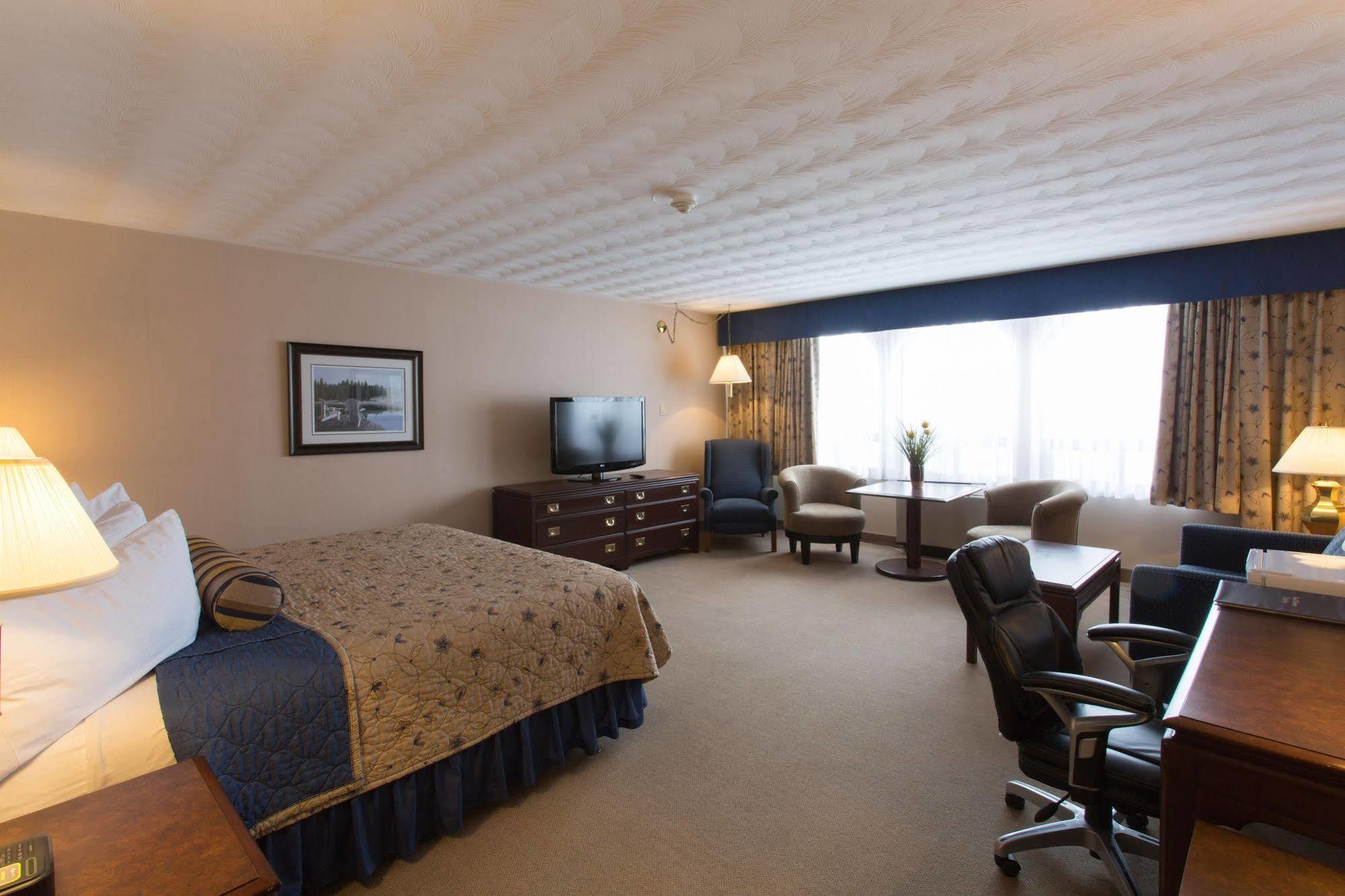 The Fredericton Inn Luaran gambar